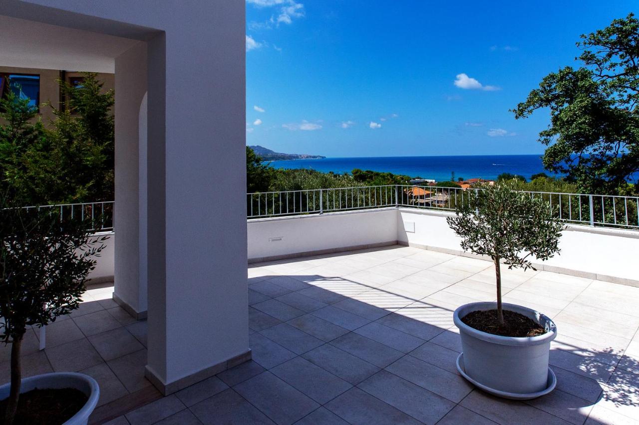 Park Oasi Resort Zambrone Exterior photo