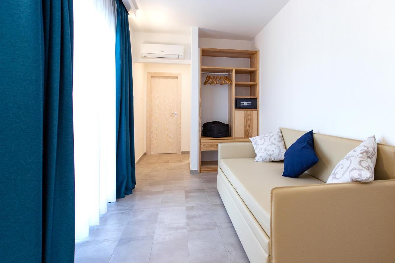 Park Oasi Resort Zambrone Exterior photo